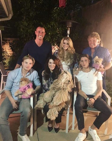 Vanderpump Family History